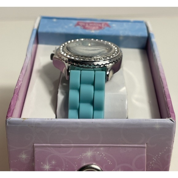 Vintage‎ Disney Princess Watch Double Rhinestone Trimmed Face NIB Teal Blue Band